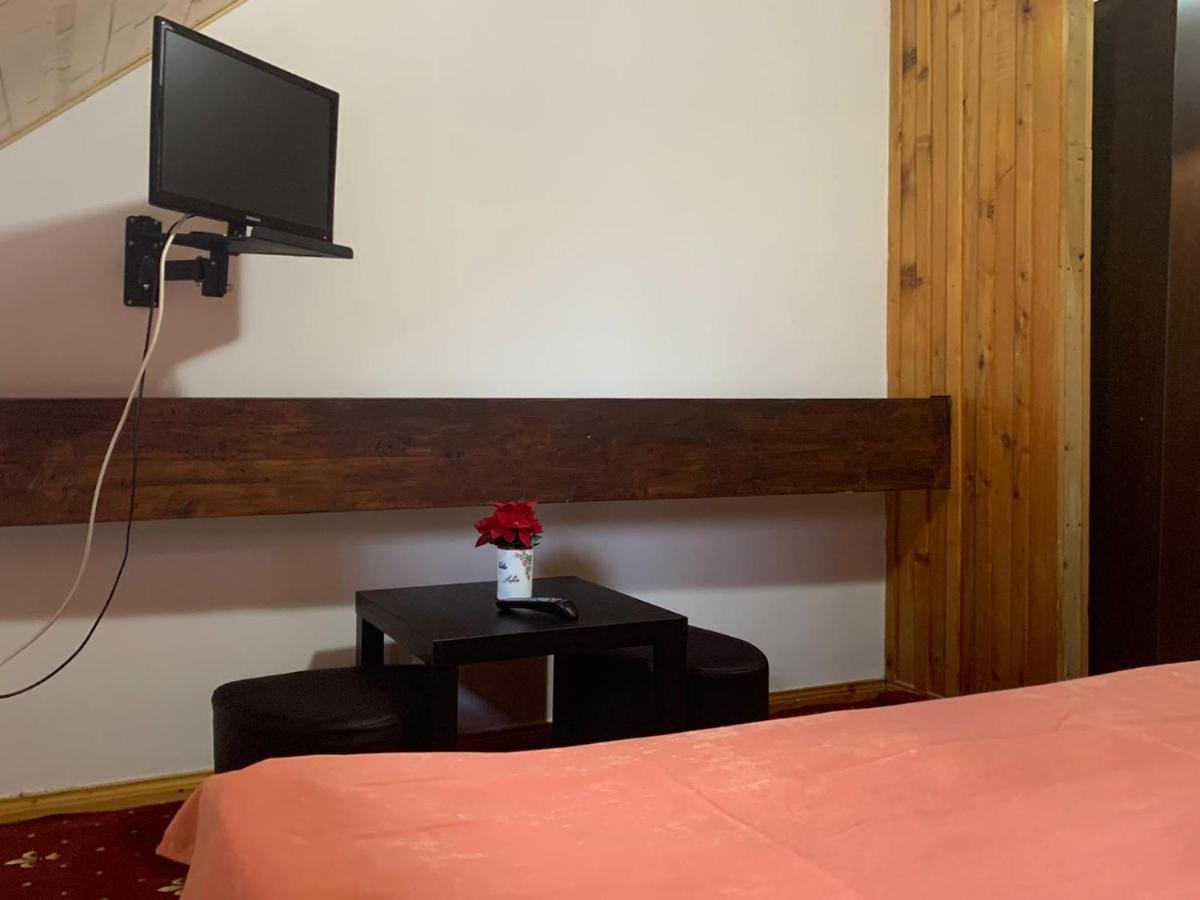 Vila Sofia Predeal Luaran gambar