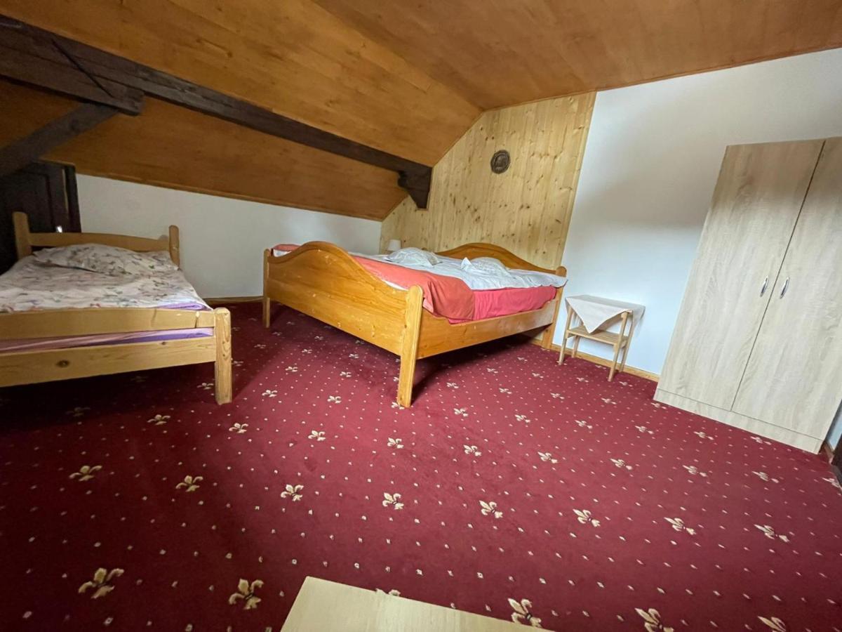 Vila Sofia Predeal Luaran gambar